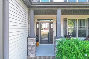 2 Meadowgold Ln, Greer, SC 29651 - Photo 4