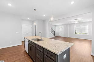 30 Arrington Ave, Greenville, SC 29617 - Photo 12