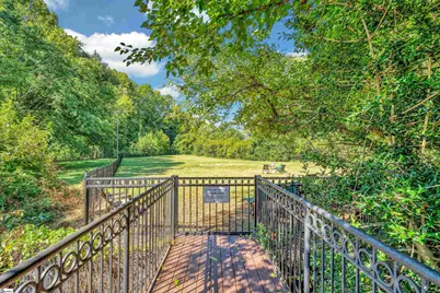 400 Mills Avenue #Unit 109, Greenville, SC 29605 - Photo 18