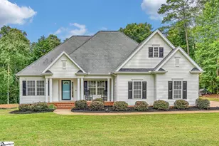 107 Galewood Dr, Greer, SC 29651 - Photo 1