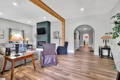 505 W Hayne Street, Woodruff, SC 29388 - Photo 8