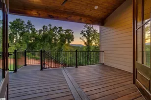 590 Chinquapin Rd, Travelers Rest, SC 29690 - Photo 4