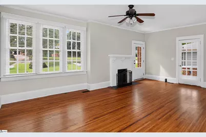 724 Hollywood Street, Spartanburg, SC 29302 - Photo 2