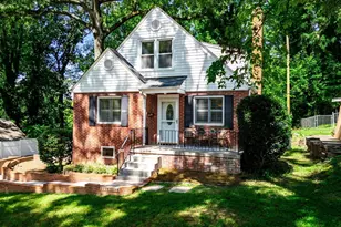 218 McMakin Dr, Greenville, SC 29617 - Photo 2