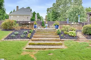 301 Glen Meadows Dr, Simpsonville, SC 29680 - Photo 4