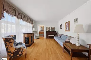 105 Lipscombe Dr, Travelers Rest, SC 29690 - Photo 6