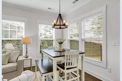 122 Oakland Drive, Greenville, SC 29607 - Photo 10