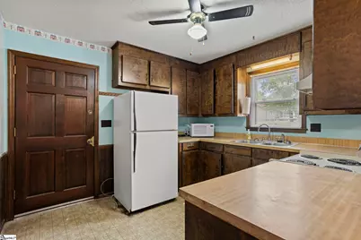 1022 Lakemont Road, Starr, SC 29684 - Photo 10