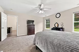 270 Chateau St, Boiling Springs, SC 29316 - Photo 26