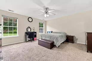 270 Chateau St, Boiling Springs, SC 29316 - Photo 24