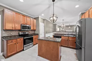 207 Louisville Dr, Greenville, SC 29607 - Photo 6