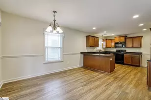 560 Semillon Ln, Moore, SC 29369 - Photo 16