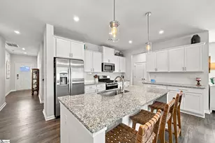 1203 Maridian St, Simpsonville, SC 29680 - Photo 10