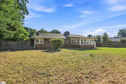 206 Lions Club Road, Greenville, SC 29617 - Photo 6