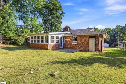 206 Lions Club Road, Greenville, SC 29617 - Photo 4