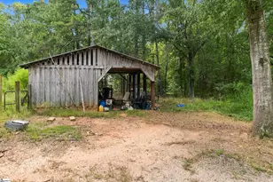 965 Garrison Rd, Pelzer, SC 29669 - Photo 14