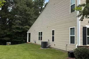 210 Shepley St, Fountain Inn, SC 29644 - Photo 2