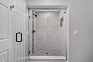 205 Cove Harbor Ct, Taylors, SC 29687 - Photo 40