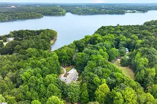 205 Cove Harbor Ct, Taylors, SC 29687 - Photo 2