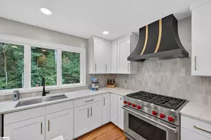 205 Cove Harbor Ct, Taylors, SC 29687 - Photo 24
