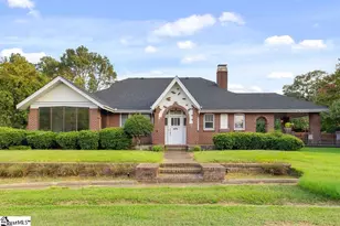 1011 W Poinsett St, Greer, SC 29650 - Photo 1
