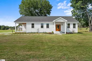 2024 Edwards Lake Rd, Greer, SC 29651 - Photo 1