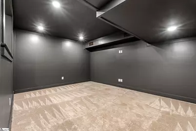 425 E Faris Road, Greenville, SC 29605 - Photo 22