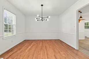 105 Vicksburg Ct, Simpsonville, SC 29681 - Photo 8