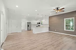44 4th Ave, Greenville, SC 29611 - Photo 10