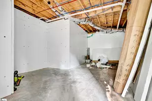 15 Meadow Crest Cir, Greenville, SC 29609 - Photo 32