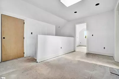 15 Meadow Crest Circle, Greenville, SC 29609 - Photo 18