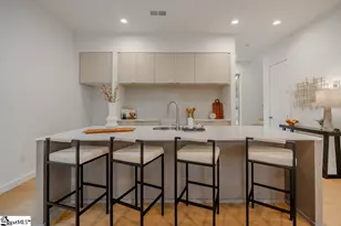 11 Mount Zion Ave, Greenville, SC 29609 - Photo 6
