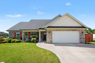 441 Cherokee Creek Rd, Gaffney, SC 29341 - Photo 2
