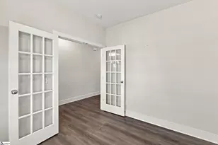 517 Glendon St, Greer, SC 29651 - Photo 6