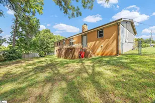 116 E Hill Dr, Easley, SC 29642 - Photo 4