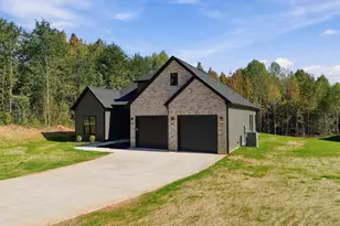 8632 Parris Bridge Rd, Chesnee, SC 29323 - Photo 4