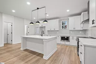 319 Hunts Bridge Rd, Greenville, SC 29617 - Photo 4