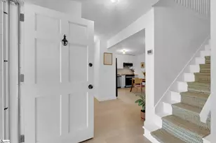 123 Mountain Chase Dr, Taylors, SC 29687 - Photo 2