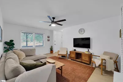 123 Mountain Chase Drive, Taylors, SC 29687 - Photo 4