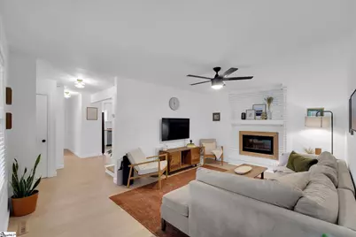 123 Mountain Chase Drive, Taylors, SC 29687 - Photo 6