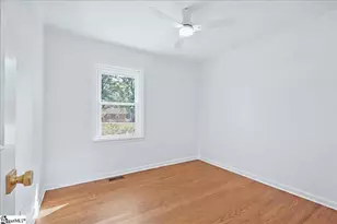 218 Elaine Ave, Taylors, SC 29687 - Photo 22