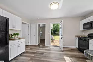 405 Hill St, Easley, SC 29640 - Photo 12
