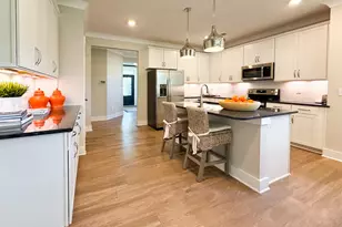 622 Whittier St, Greenville, SC 29605 - Photo 4