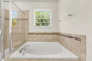 132 Hamilton Ct, Easley, SC 29642 - Photo 34