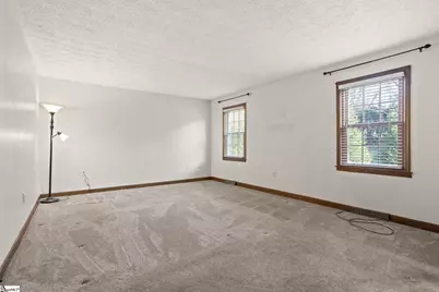 1202 Plantation Drive, Simpsonville, SC 29681 - Photo 16