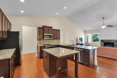 63 Scotts Bluff Drive, Simpsonville, SC 29681 - Photo 8