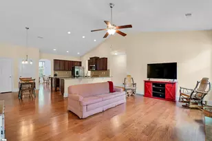 63 Scotts Bluff Dr, Simpsonville, SC 29681 - Photo 12