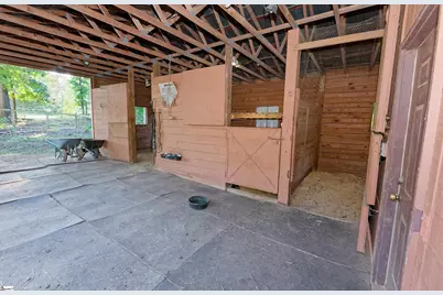 700 N Trade   (B) Avenue, Landrum, SC 29536 - Photo 32