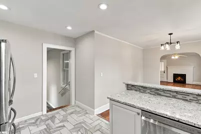 209 Tindal Road, Greenville, SC 29617 - Photo 16