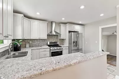 209 Tindal Road, Greenville, SC 29617 - Photo 10